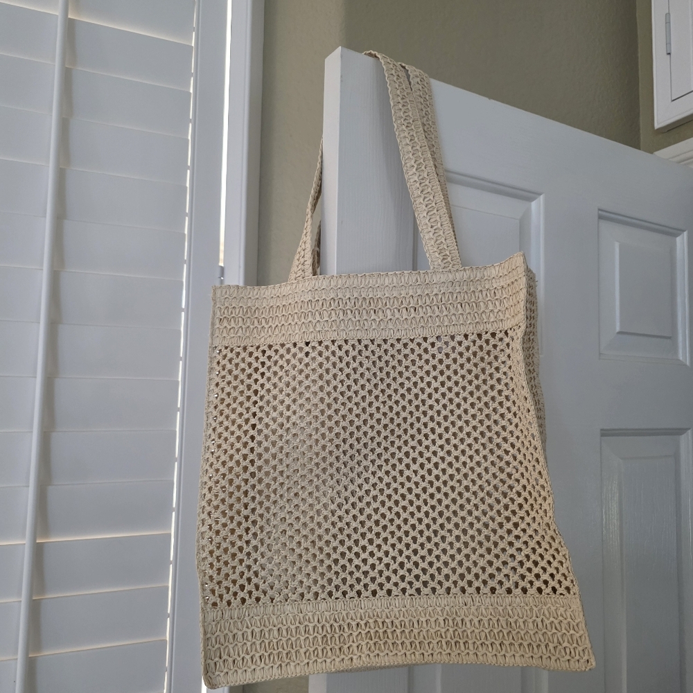 Universal Thread Straw Crochet Tote Handbag Beige NEW NWT - Picture 2 of 7